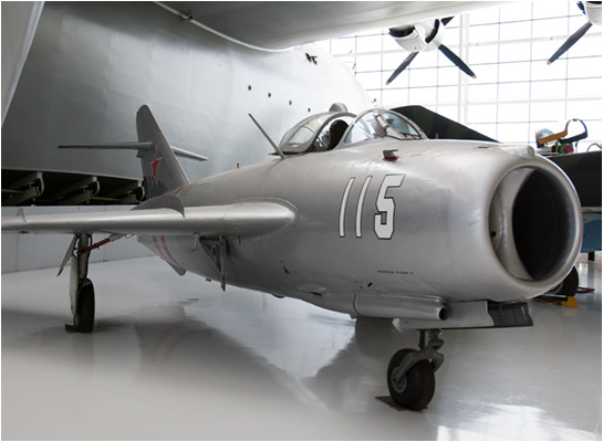 Mig 17 pictures fighter jet