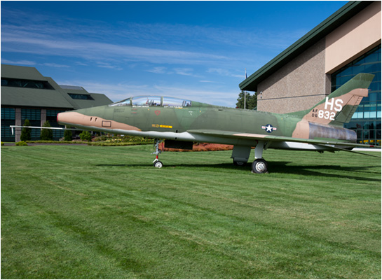 F-100 Super Sabre pictures