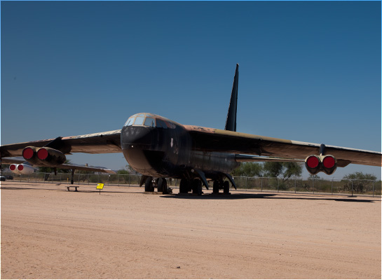 b52 bomber pictures