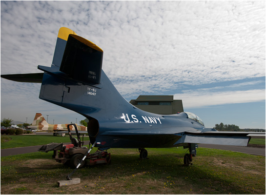 Grumman TF-9J Cougar pictures