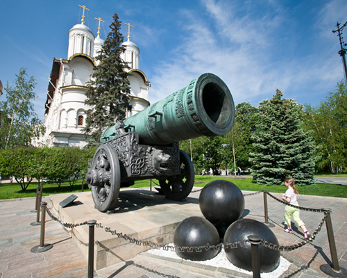 Kremlin cannon moscow